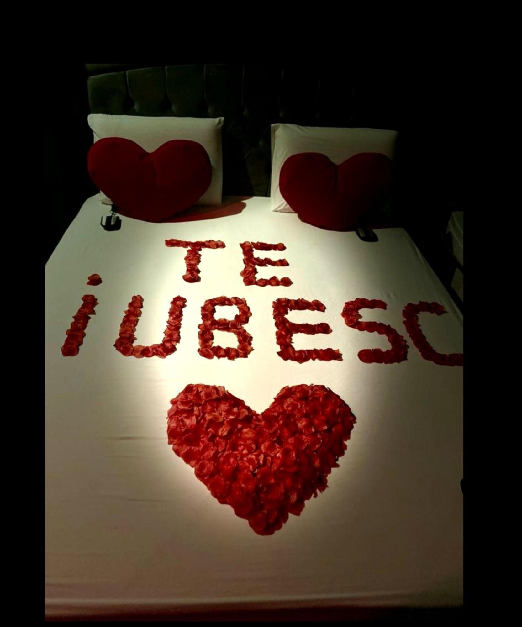 Love Room Bükreş Dış mekan fotoğraf