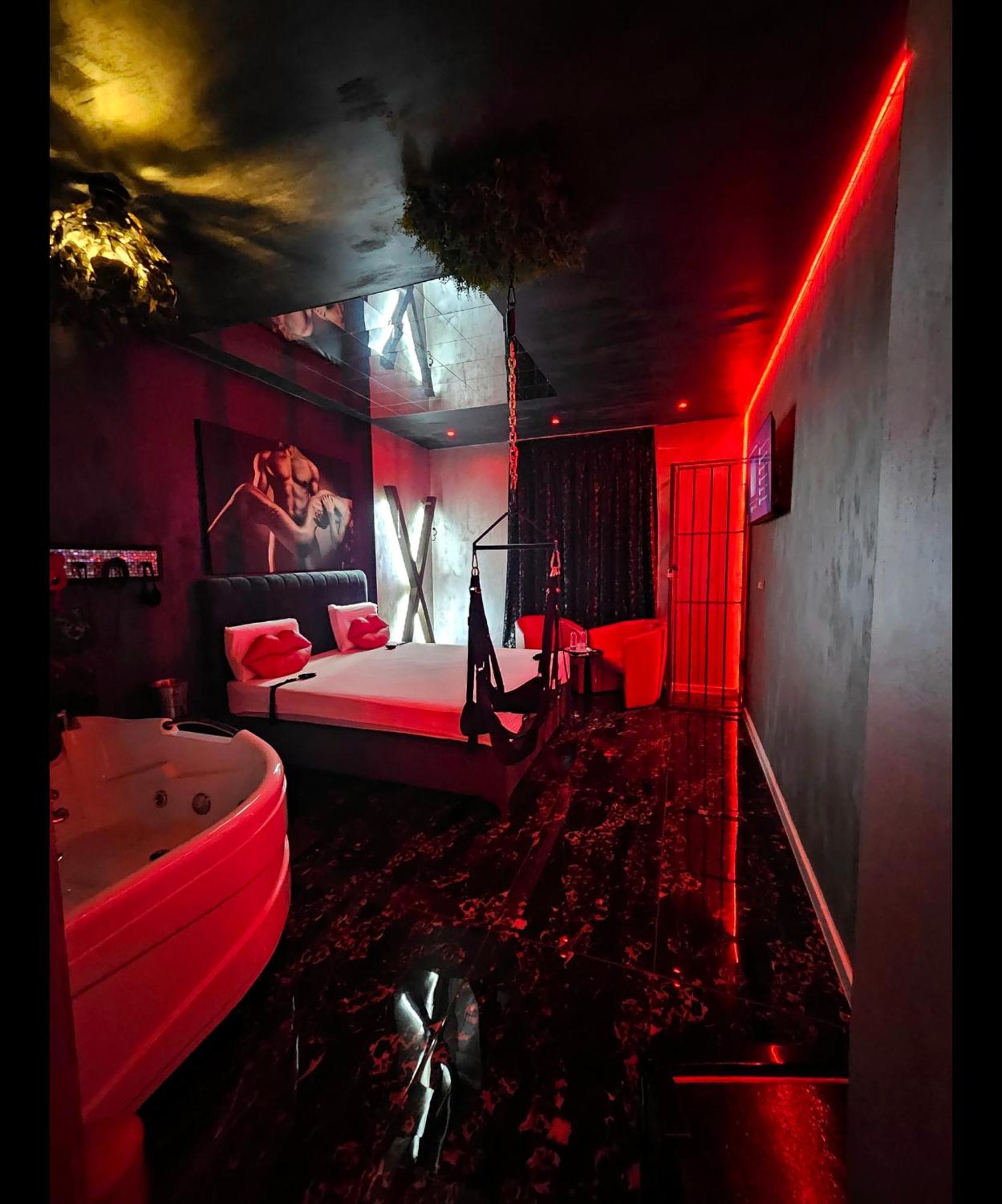 Love Room Bükreş Dış mekan fotoğraf